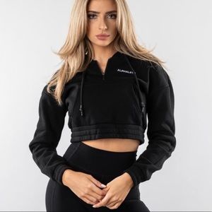 Alphalete black cropped hoodie (M)